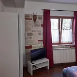 Bed & Breakfast Lovac