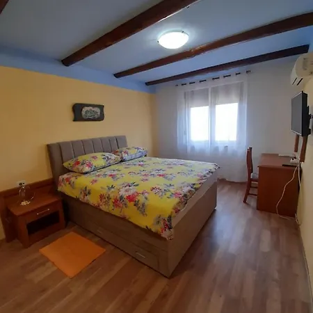 Lovac 3* Kaldanija