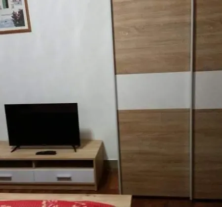 Nocleg ze śniadaniem Lovac 3*